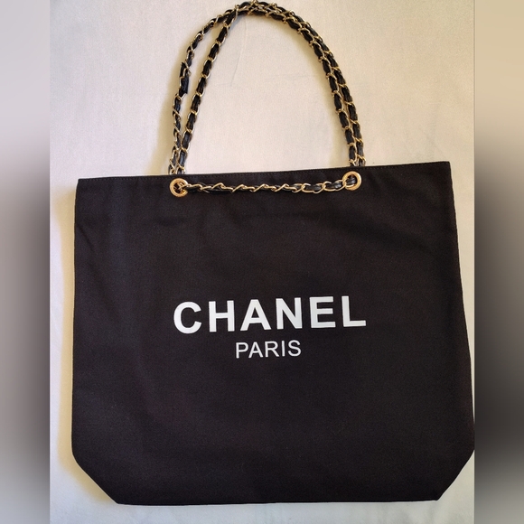 CHANEL Paris NWOT Canvas Chain Tote Bag Black Gold GWP NIP - Picture 2 of 9